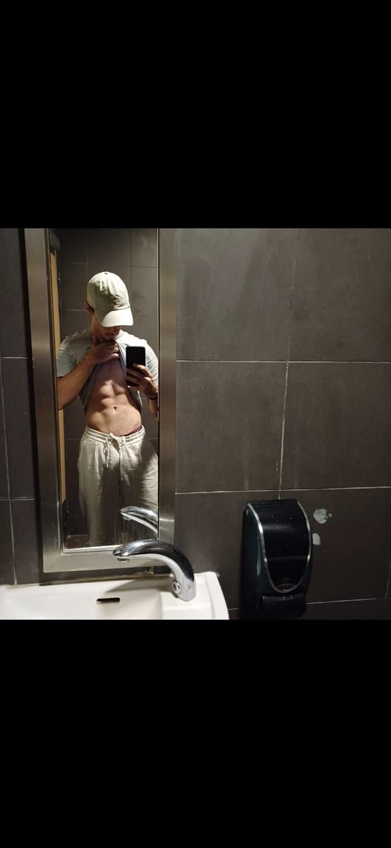 Profil de Del, 35 ans, Rencontre gay à Trimstein (Berne)