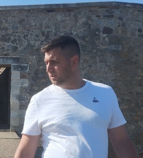 Profil de Desiderio, 32 ans, Rencontre gay à Ittigen (Berne)