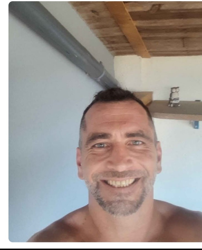 Profil de Melik, 44 ans, Rencontre gay à Eggiwil (Berne)