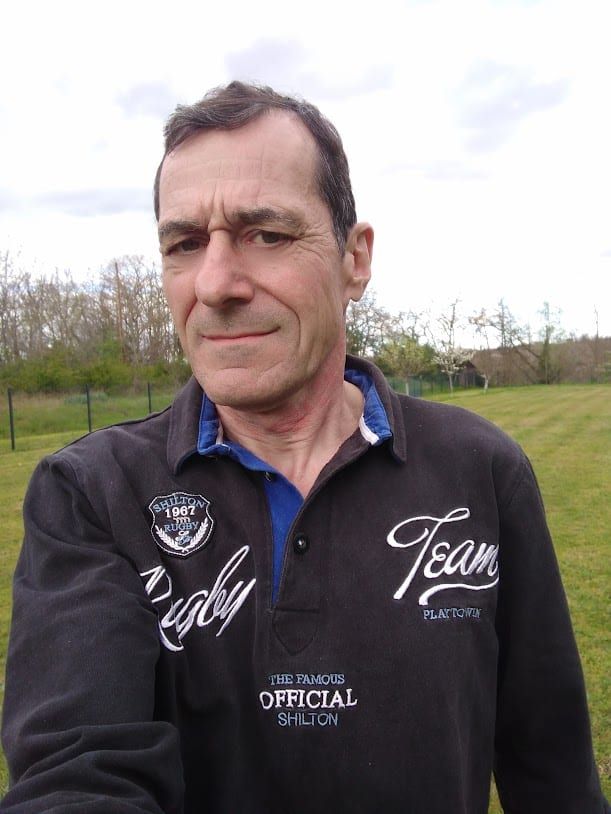 Profil de Pierre-mickael, 45 ans, Rencontre gay à Eggiwil (Berne)