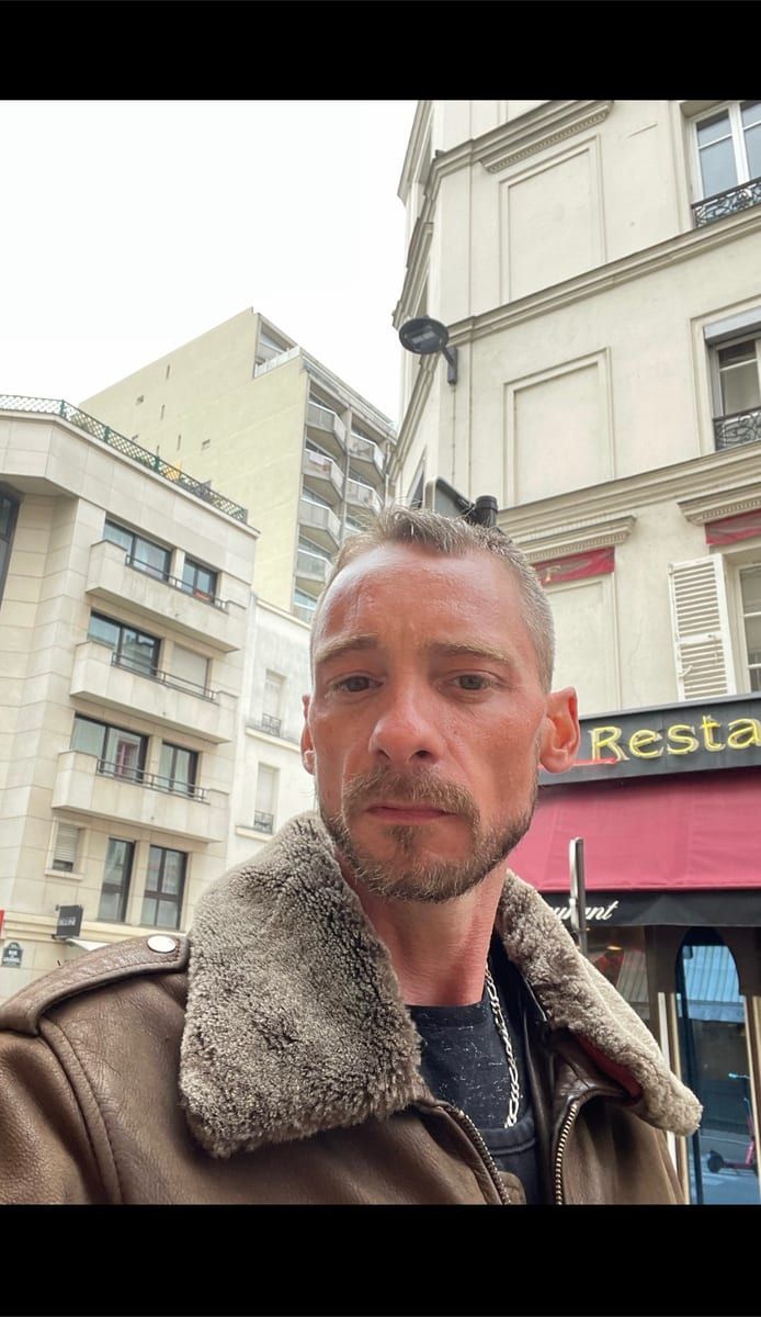 Profil de Nouh, 35 ans, Rencontre gay à Evilard (Berne)