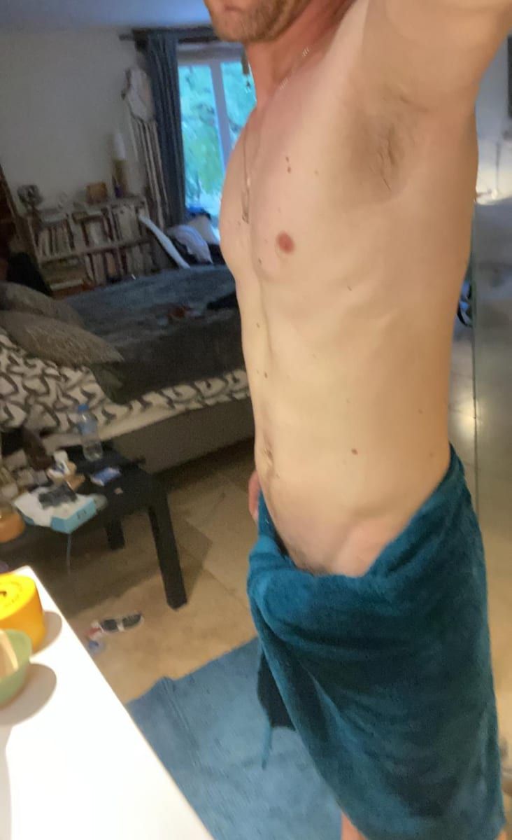Touhami - Rencontre gay à Le Fuet Profil de Touhami, 24 ans, Rencontre gay à Le Fuet (Berne)