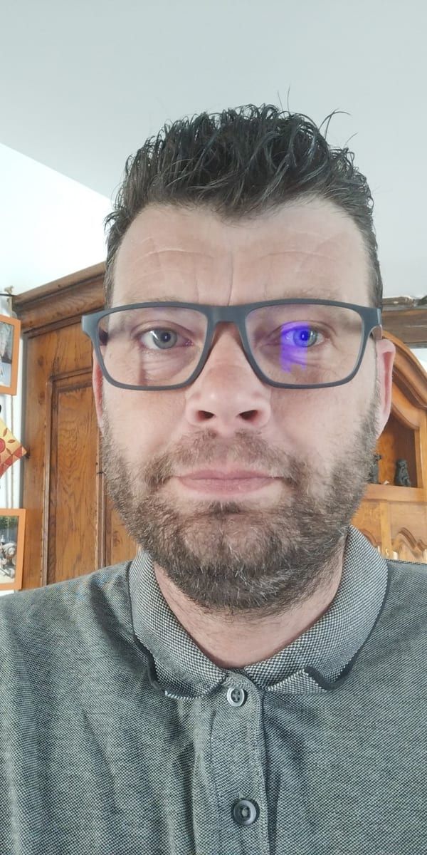 Profil de Yorik, 44 ans, Rencontre gay à Péry (Berne)