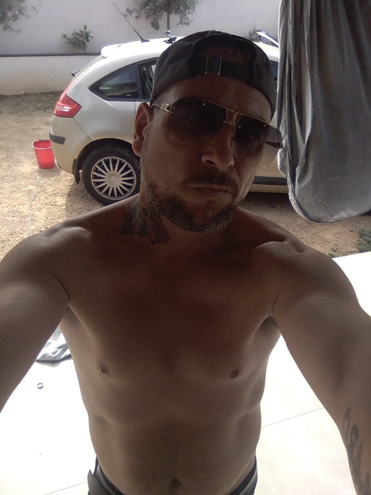 Profil de Pierick, 28 ans, Rencontre gay à Farnern (Berne)