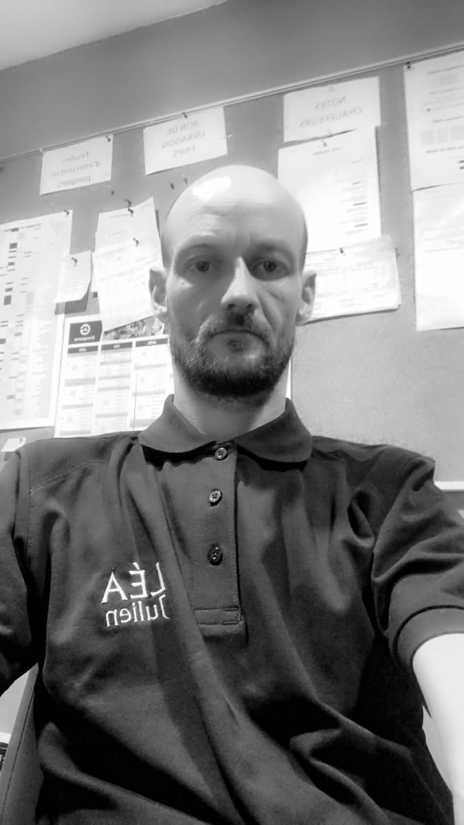 Kaci - Rencontre gay à Lohn-Ammannsegg Profil de Kaci, 30 ans, Rencontre gay à Lohn-Ammannsegg (Berne)