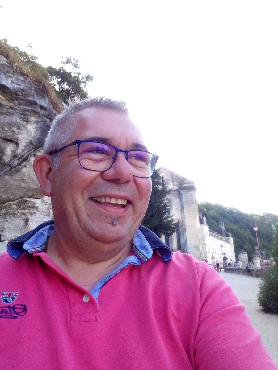 Profil de Amadou, 44 ans, Rencontre gay à Wiedlisbach (Berne)