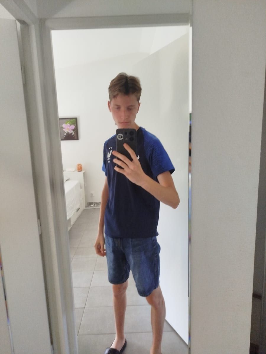 Profil de Henri-claude, 44 ans, Rencontre gay à Eggiwil (Berne)