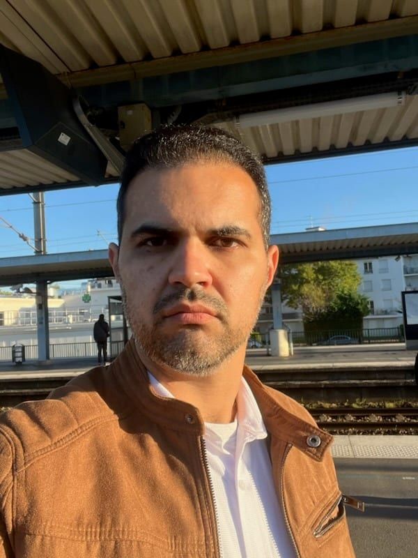 Zakary - Rencontre gay à Sonvilier Profil de Zakary, 42 ans, Rencontre gay à Sonvilier (Berne)
