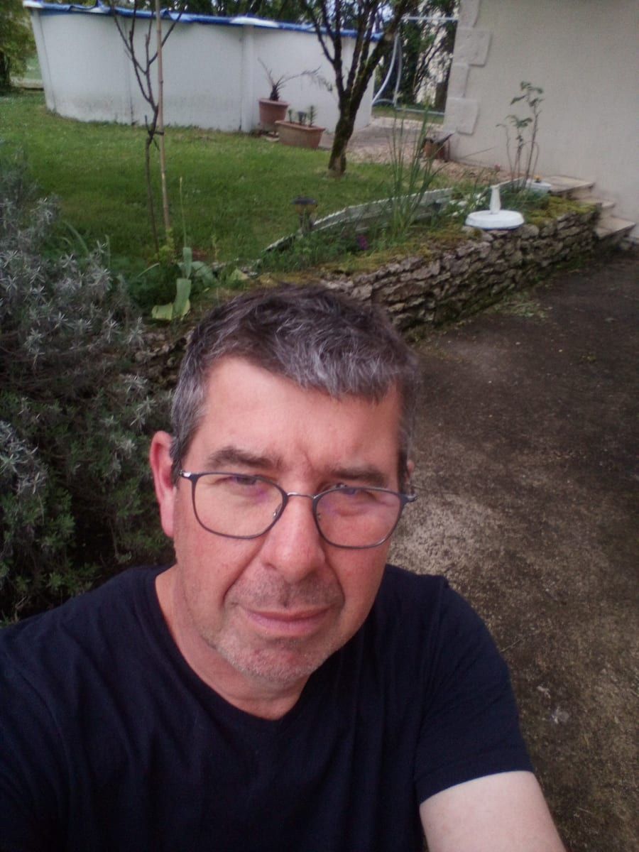 Oussmane - Rencontre gay à Corcelles BE Profil de Oussmane, 43 ans, Rencontre gay à Corcelles BE (Berne)