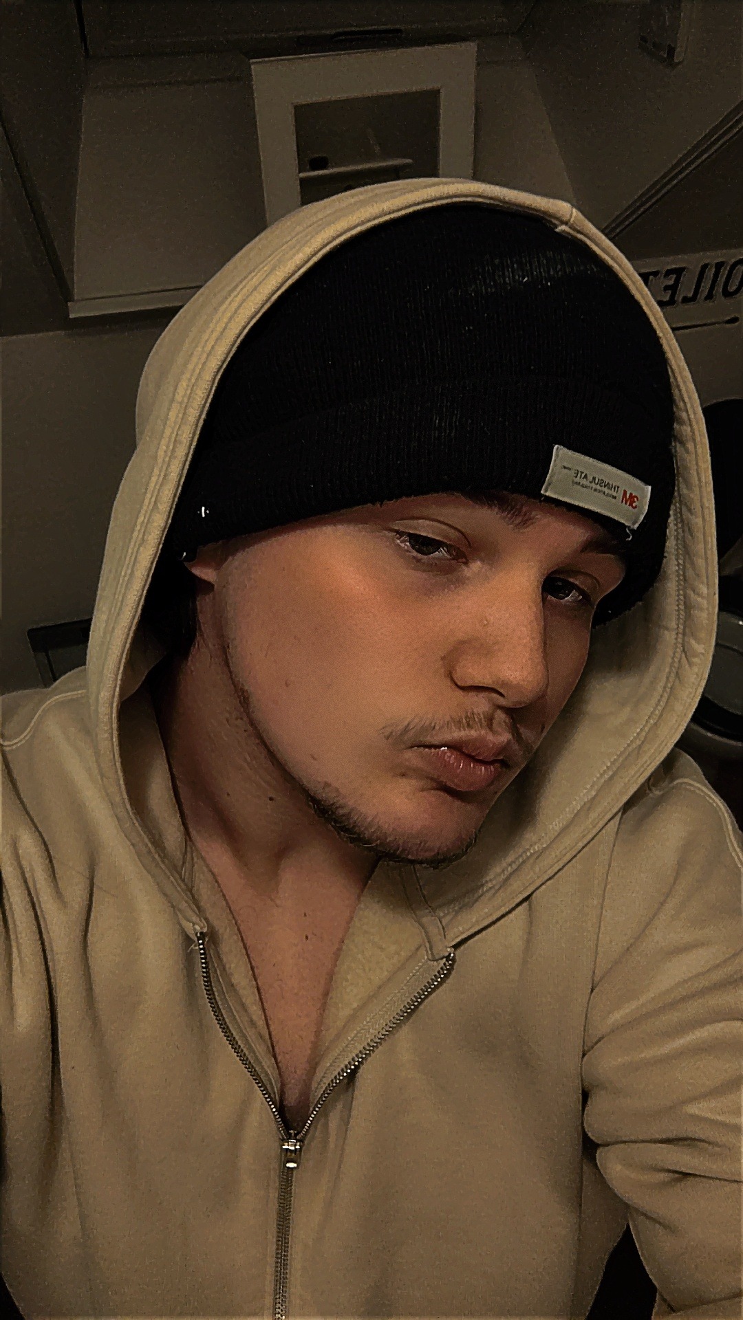 Rassoul - Rencontre gay à Huttwil Profil de Rassoul, 30 ans, Rencontre gay à Huttwil (Berne)