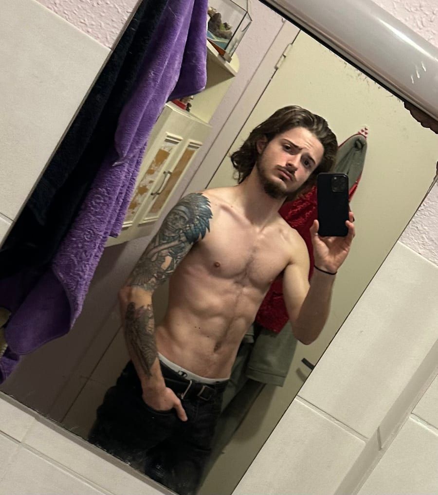 Profil de Ege, 22 ans, Rencontre gay à Biglen (Berne)