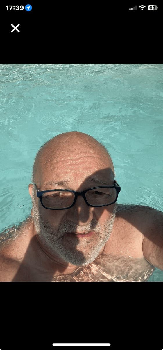 Kalis - Rencontre gay à Limpach Profil de Kalis, 45 ans, Rencontre gay à Limpach (Berne)